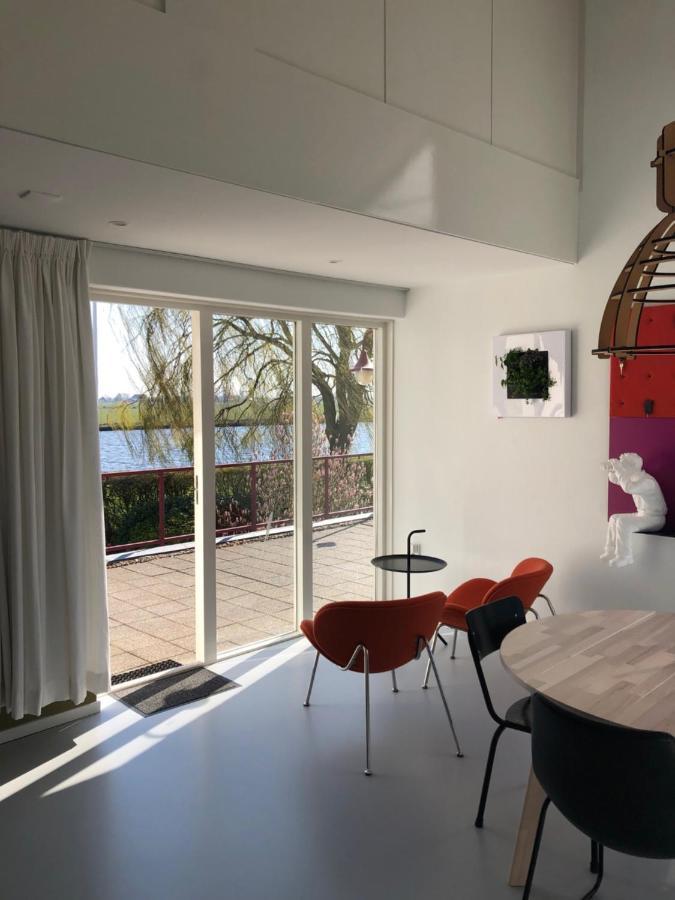 Loft Bed And Breakfast Grou Ngoại thất bức ảnh